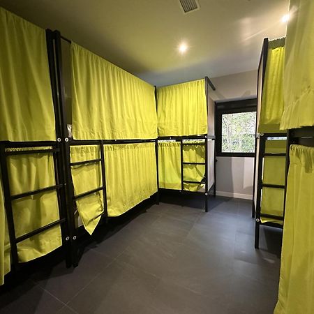 Madriz Hostel Экстерьер фото